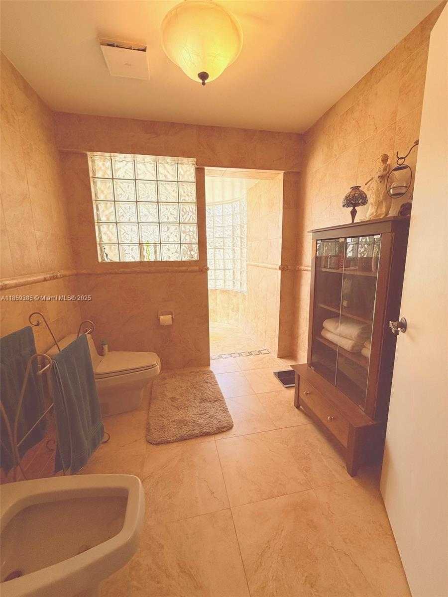 Small Image of 18901 SOUTH WEST 53RD ST, Southwest Ranches Number 18