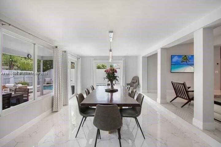 Small Image of 2442 BIMINI LN, Fort Lauderdale Number 5