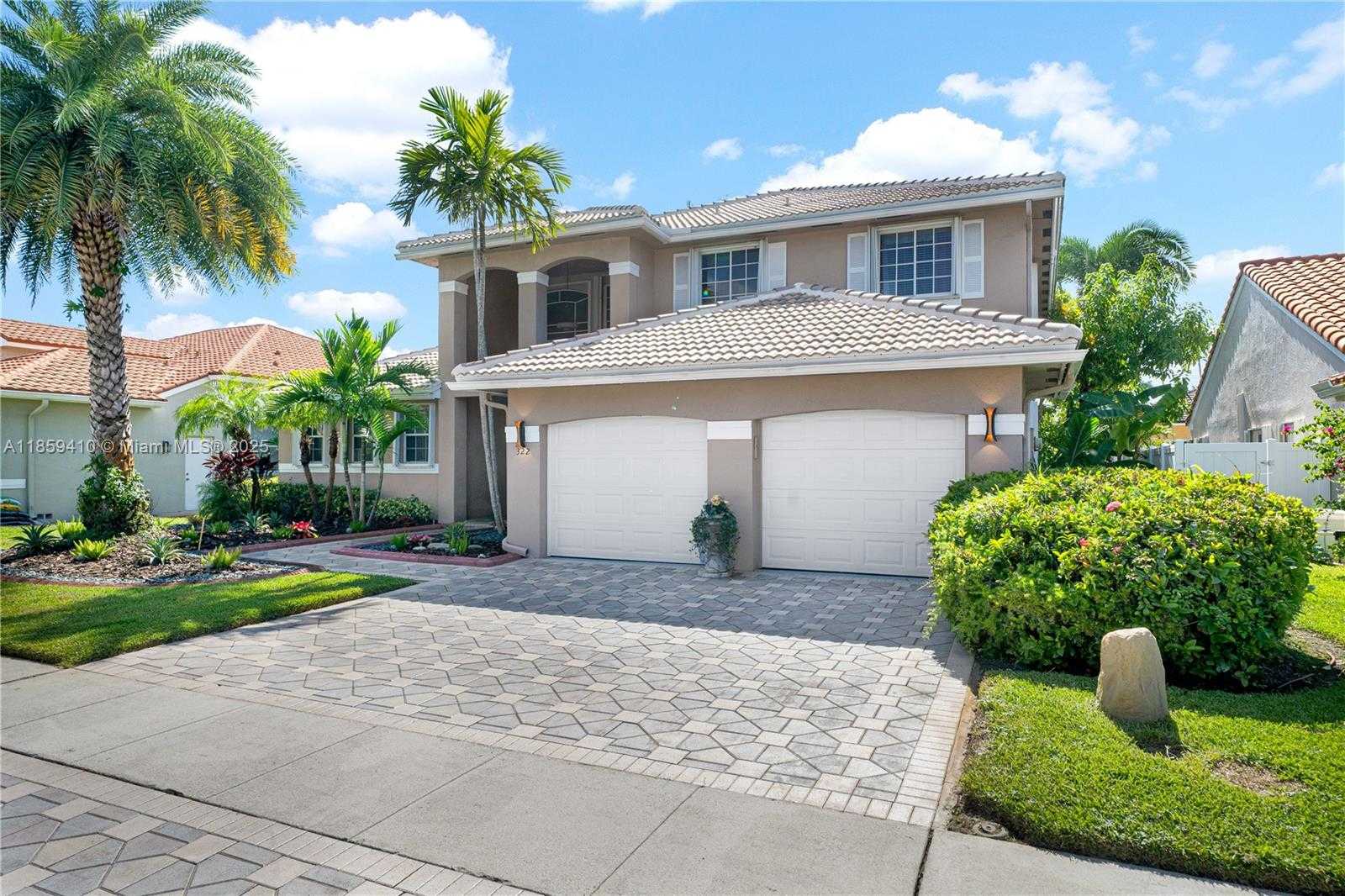 Small Image of 322 SOUTH WEST 184TH WAY, Pembroke Pines Number 3