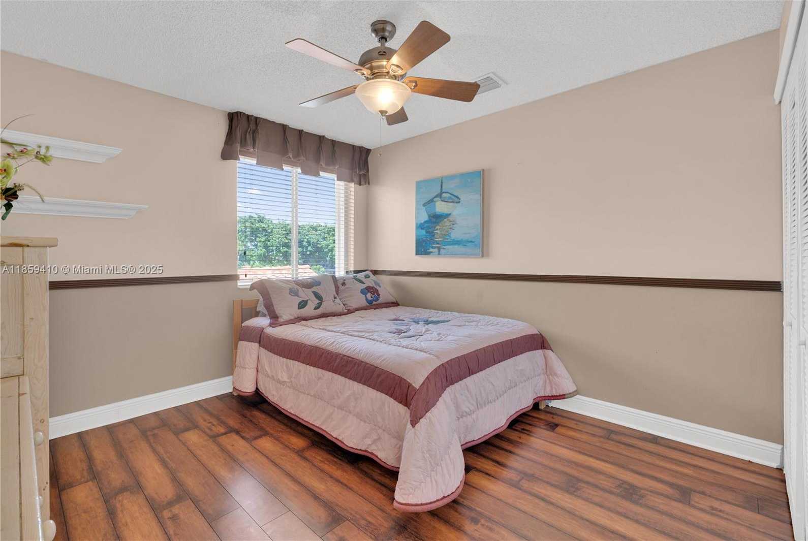 Small Image of 322 SOUTH WEST 184TH WAY, Pembroke Pines Number 34