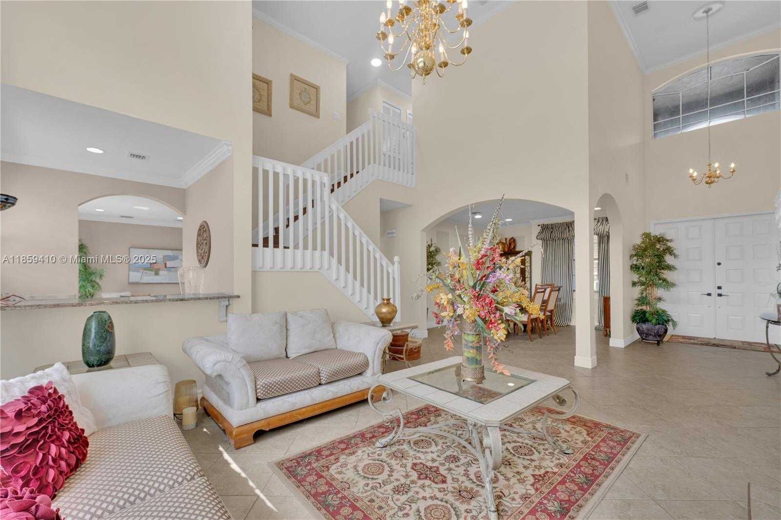 Small Image of 322 SOUTH WEST 184TH WAY, Pembroke Pines Number 7