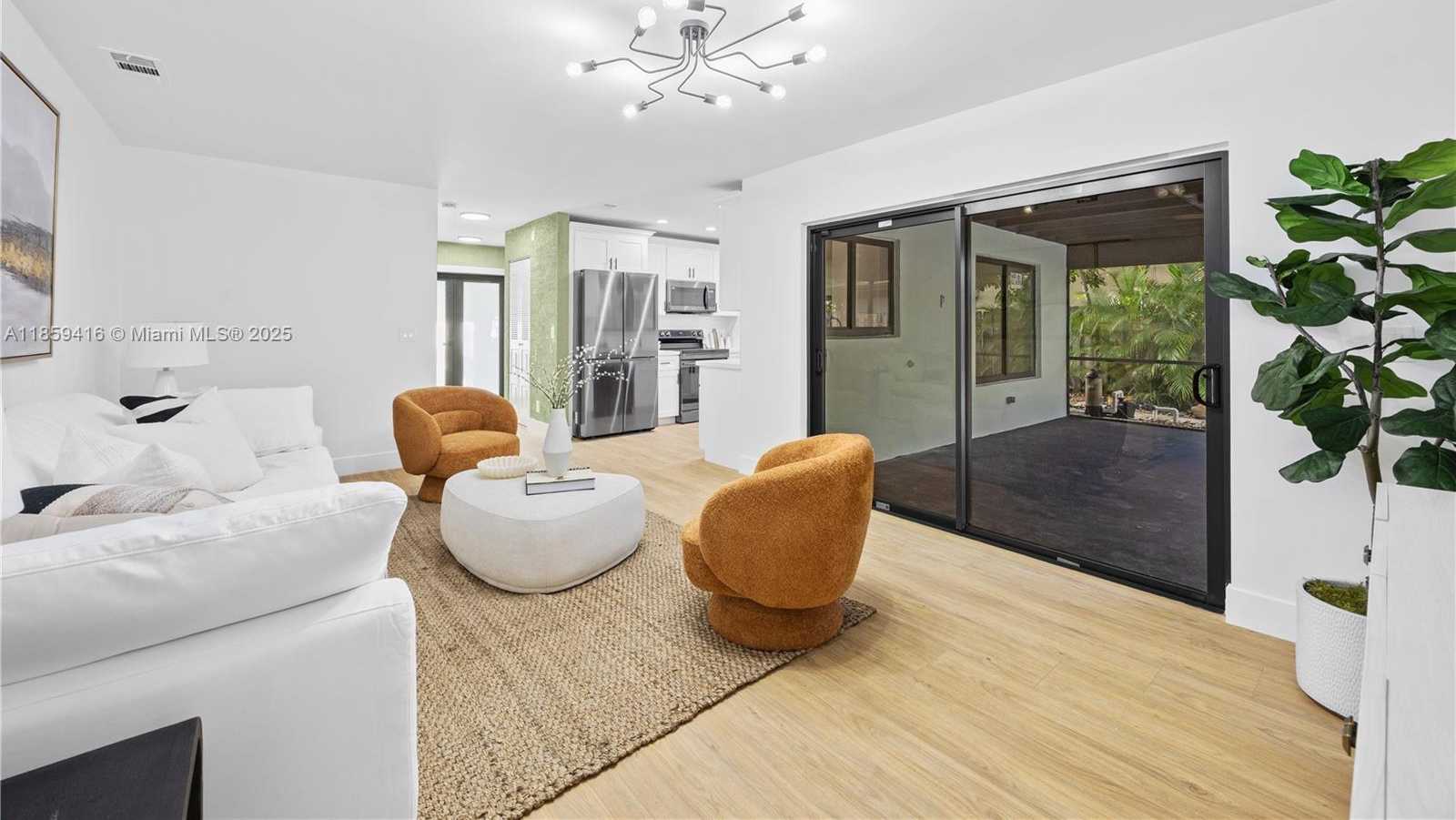 Small Image of 1498 SOUTH WEST 28TH AVE, Deerfield Beach Number 4
