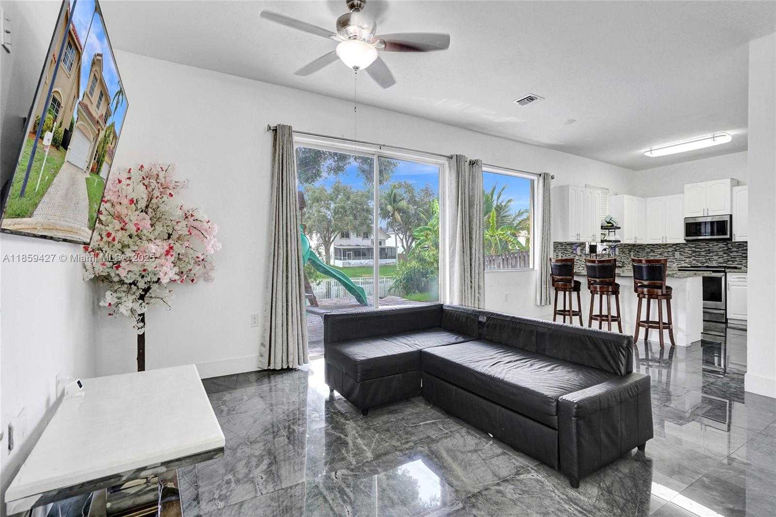 Small Image of 9860 NORTH WEST 20TH CT, Pembroke Pines Number 12