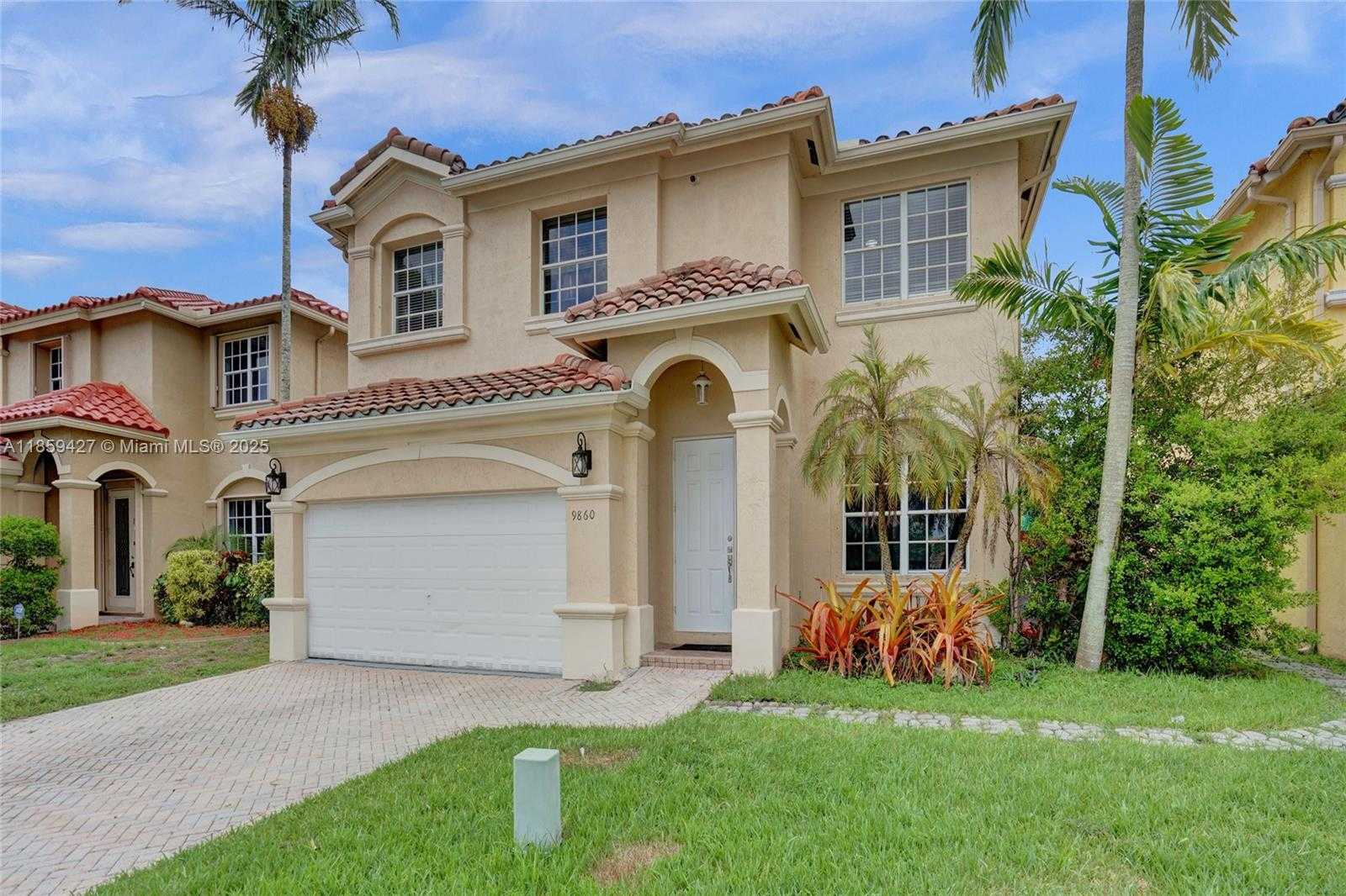 Small Image of 9860 NORTH WEST 20TH CT, Pembroke Pines Number 2