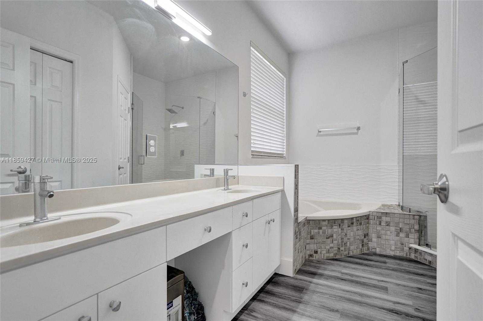 Small Image of 9860 NORTH WEST 20TH CT, Pembroke Pines Number 24