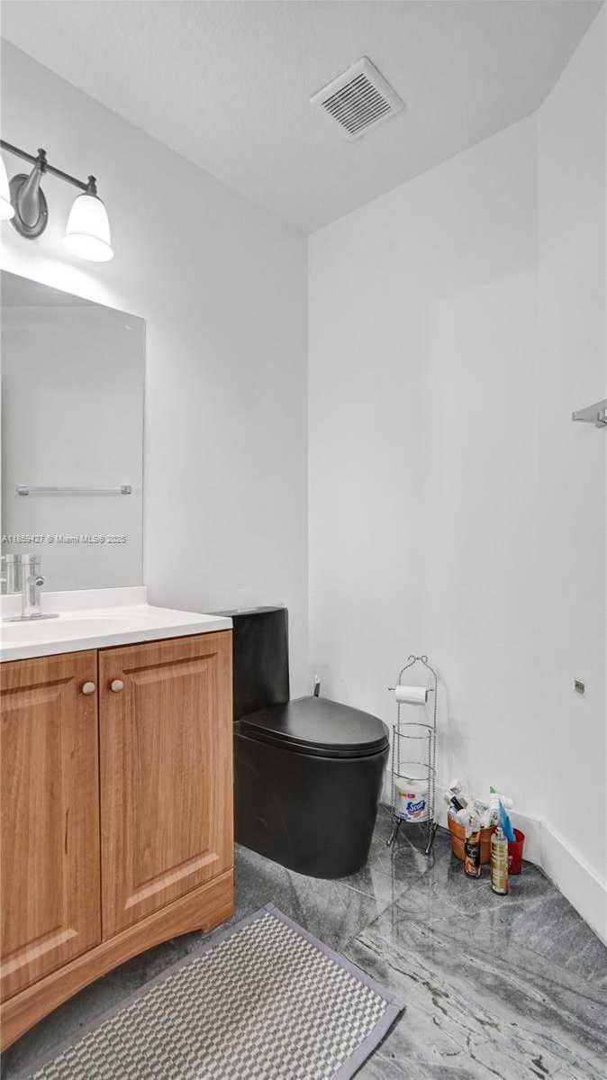 Small Image of 9860 NORTH WEST 20TH CT, Pembroke Pines Number 27
