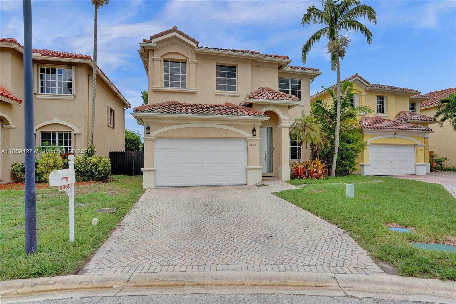 Small Image of 9860 NORTH WEST 20TH CT, Pembroke Pines Number 3