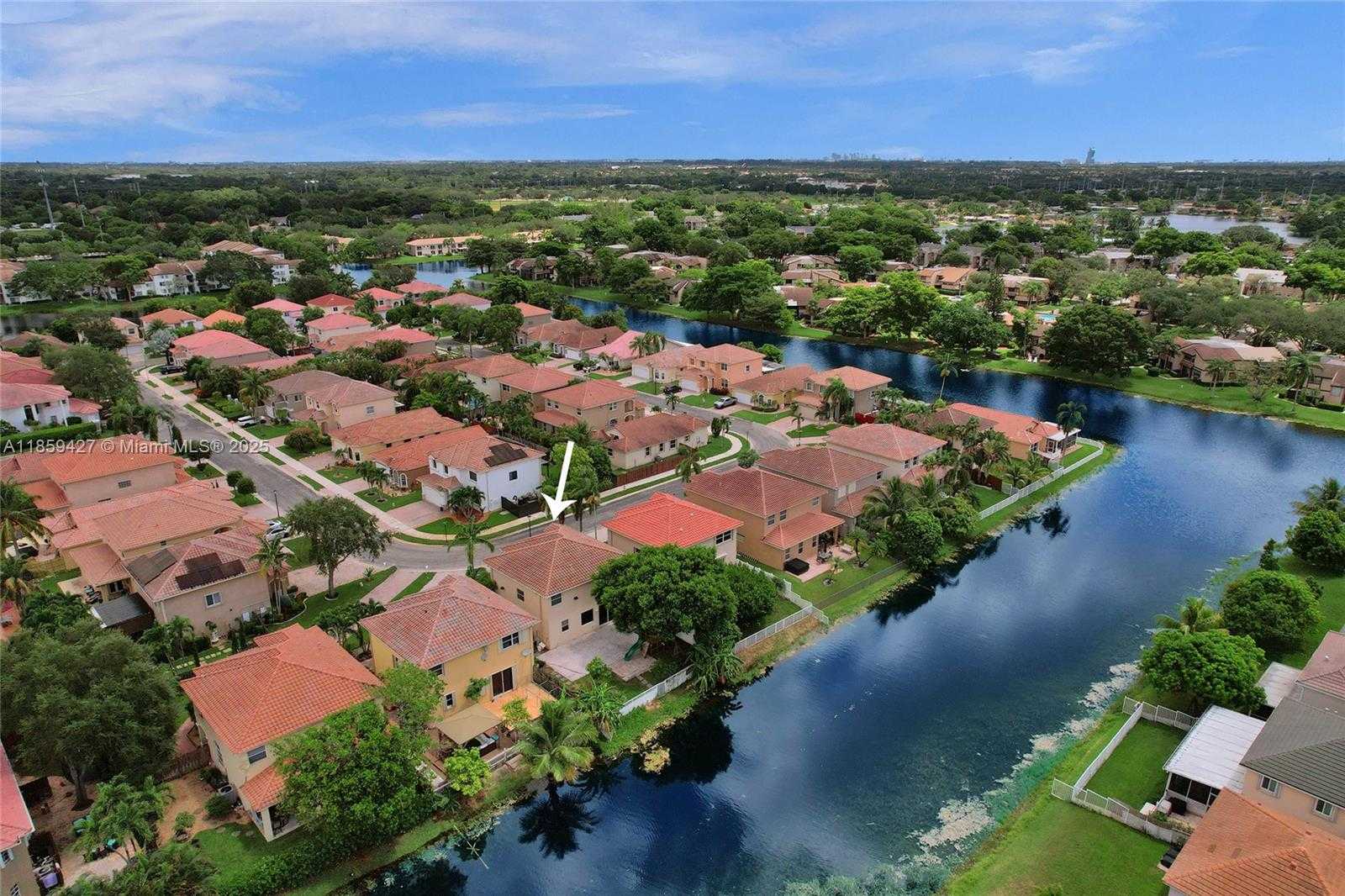 Small Image of 9860 NORTH WEST 20TH CT, Pembroke Pines Number 35