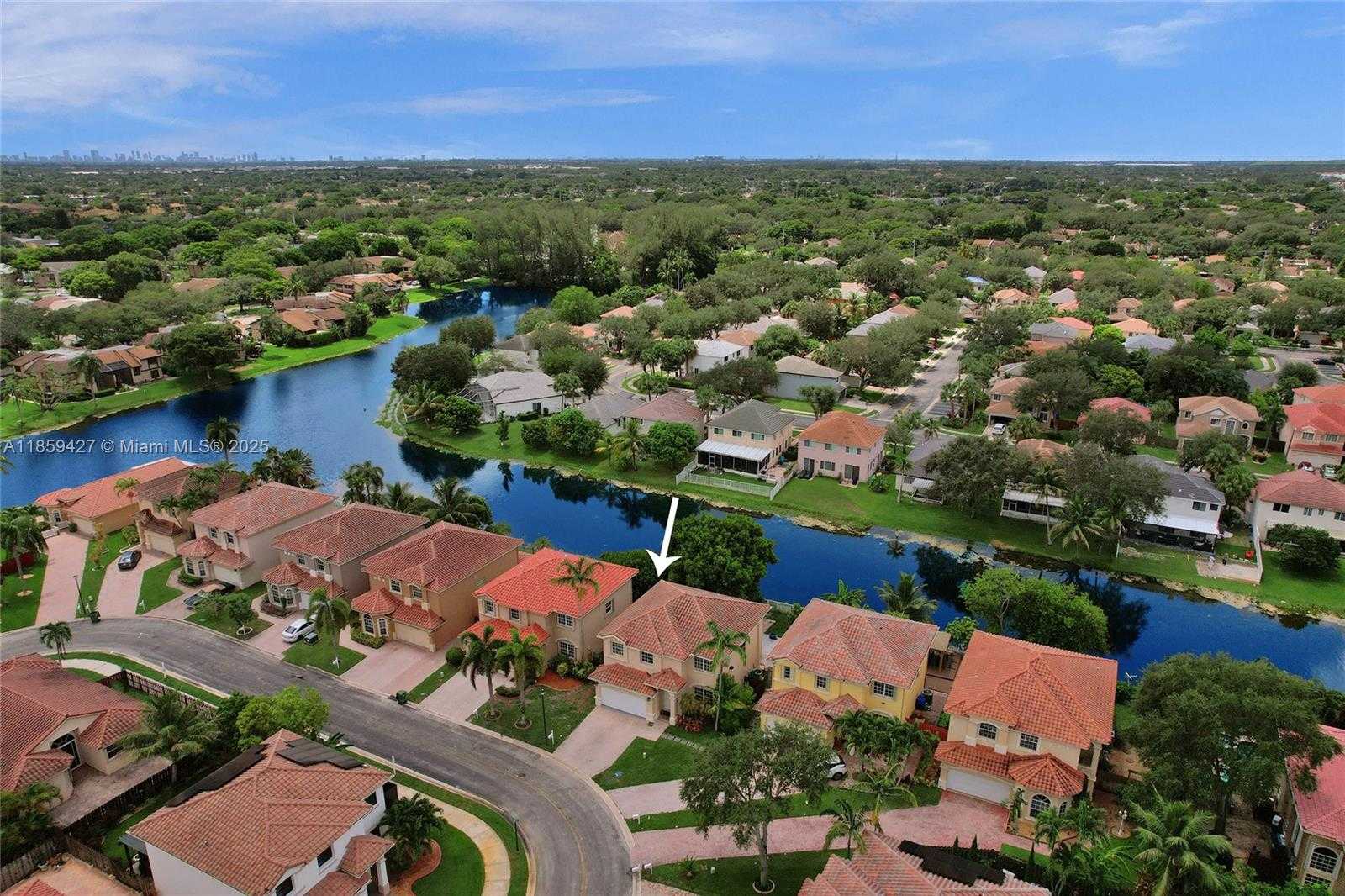 Small Image of 9860 NORTH WEST 20TH CT, Pembroke Pines Number 5