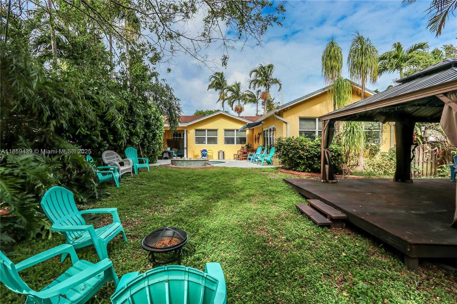 Small Image of 1612 FUNSTON ST, Hollywood Number 15