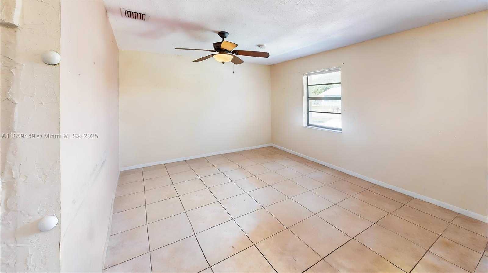Small Image of 235 SOUTH WEST 16TH TER, Homestead Number 8