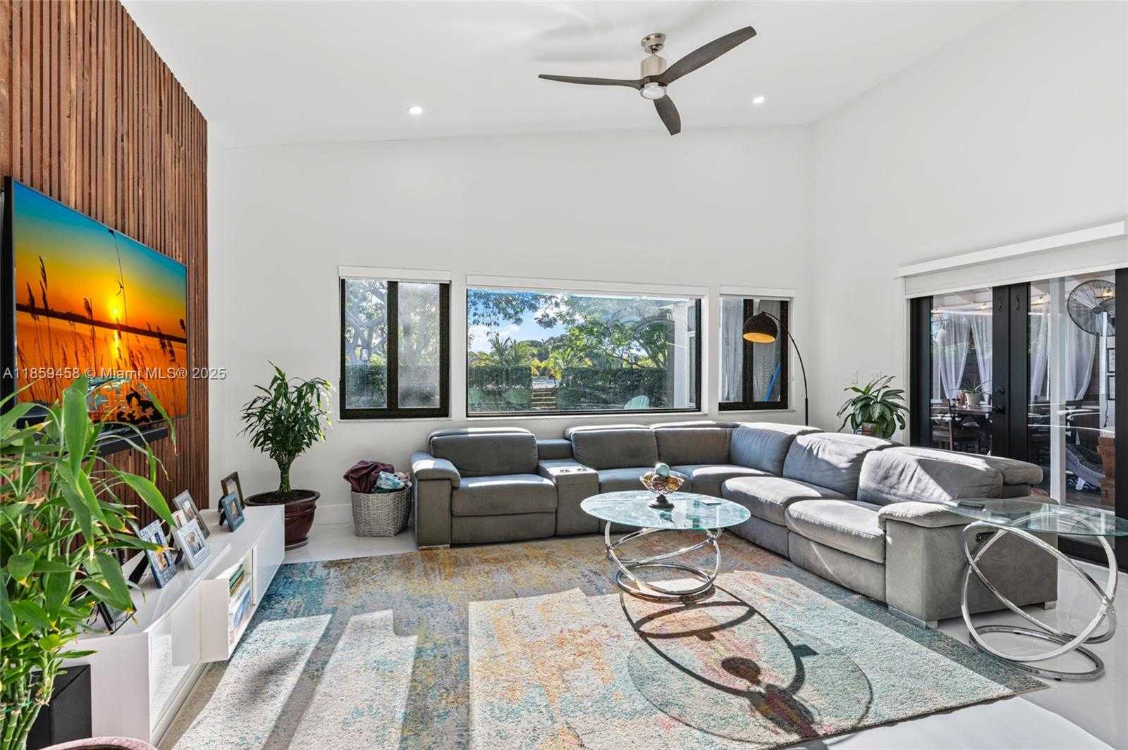 Small Image of 11130 SOUTH WEST 148TH PL, Miami Number 18