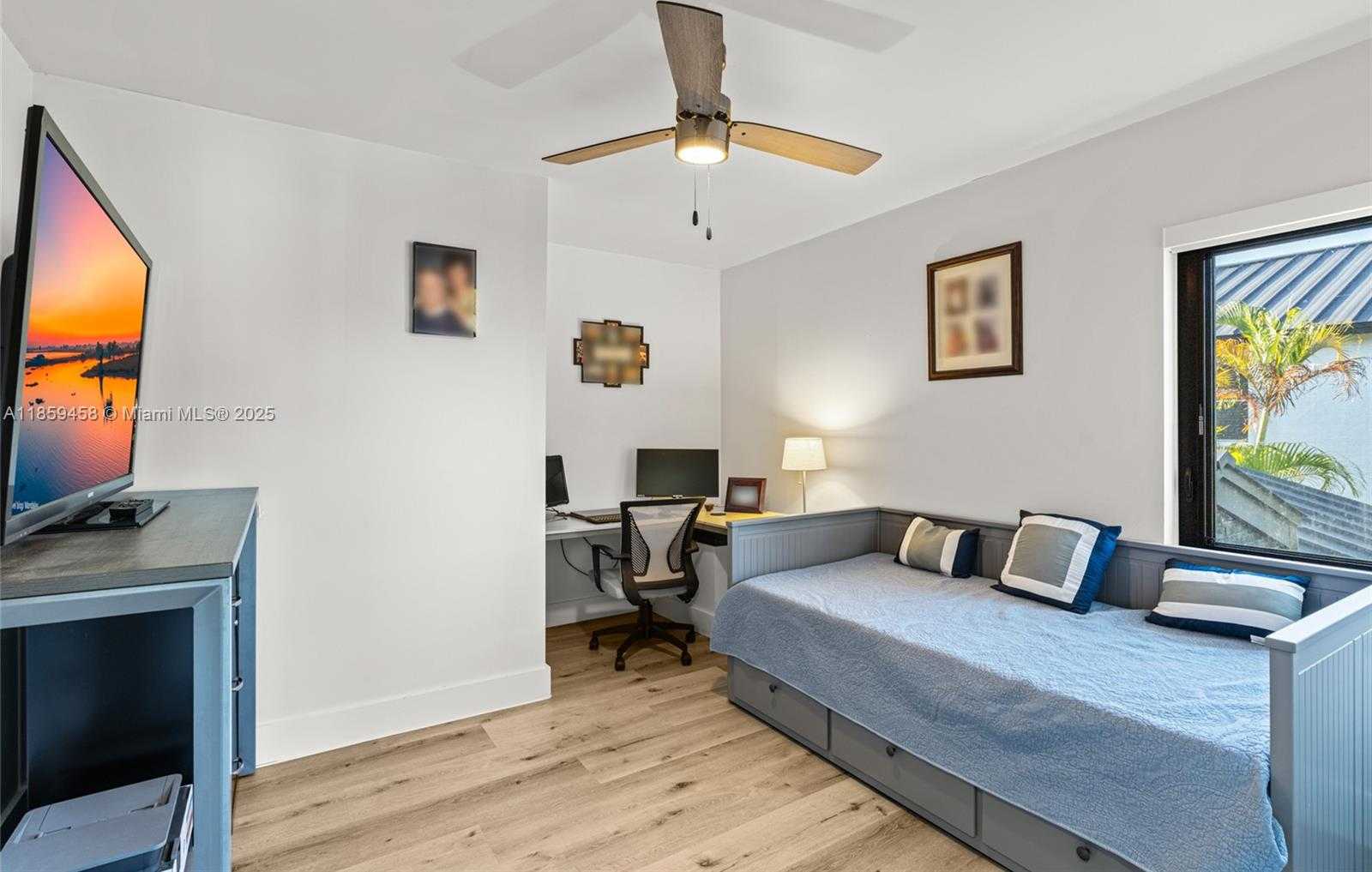 Small Image of 11130 SOUTH WEST 148TH PL, Miami Number 26