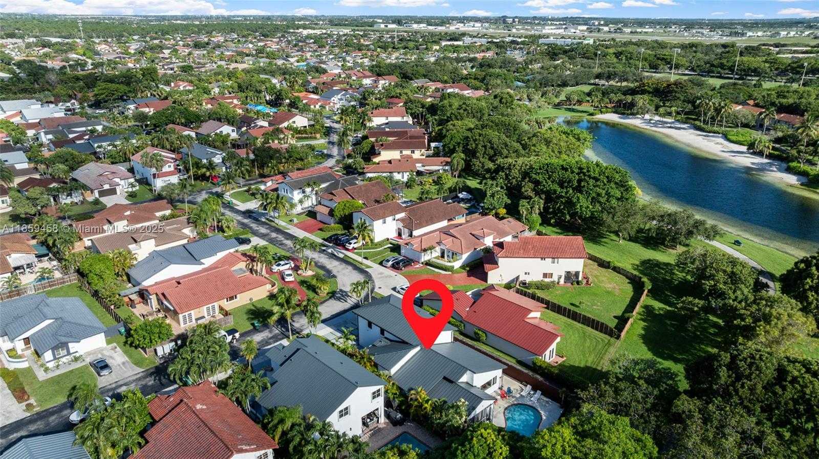 Small Image of 11130 SOUTH WEST 148TH PL, Miami Number 47