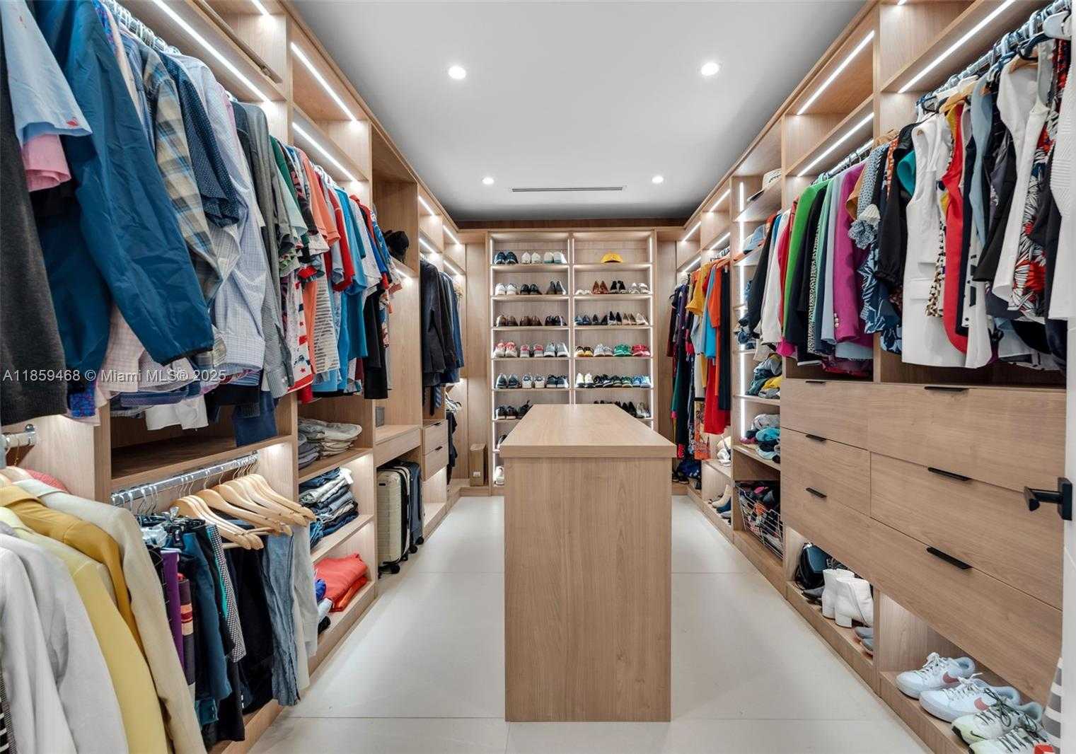 Small Image of 5928 SOUTH WEST 69TH AVE, Miami Number 25
