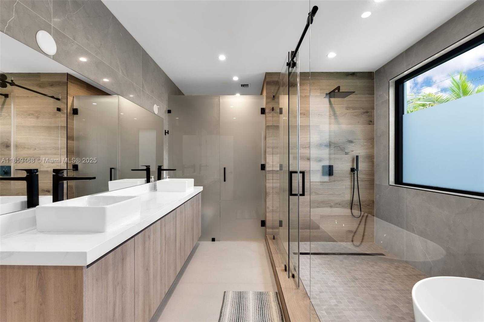Small Image of 5928 SOUTH WEST 69TH AVE, Miami Number 28