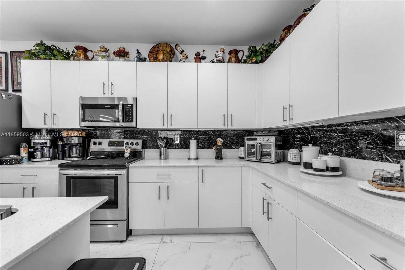 Small Image of 16916 SOUTH WEST 291ST ST, Homestead Number 10