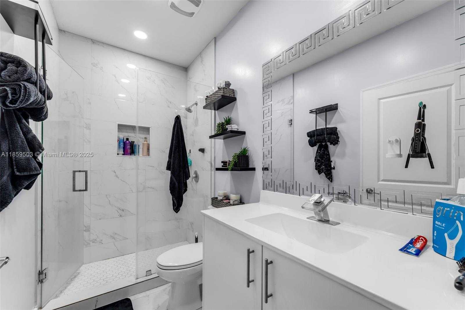 Small Image of 16916 SOUTH WEST 291ST ST, Homestead Number 27