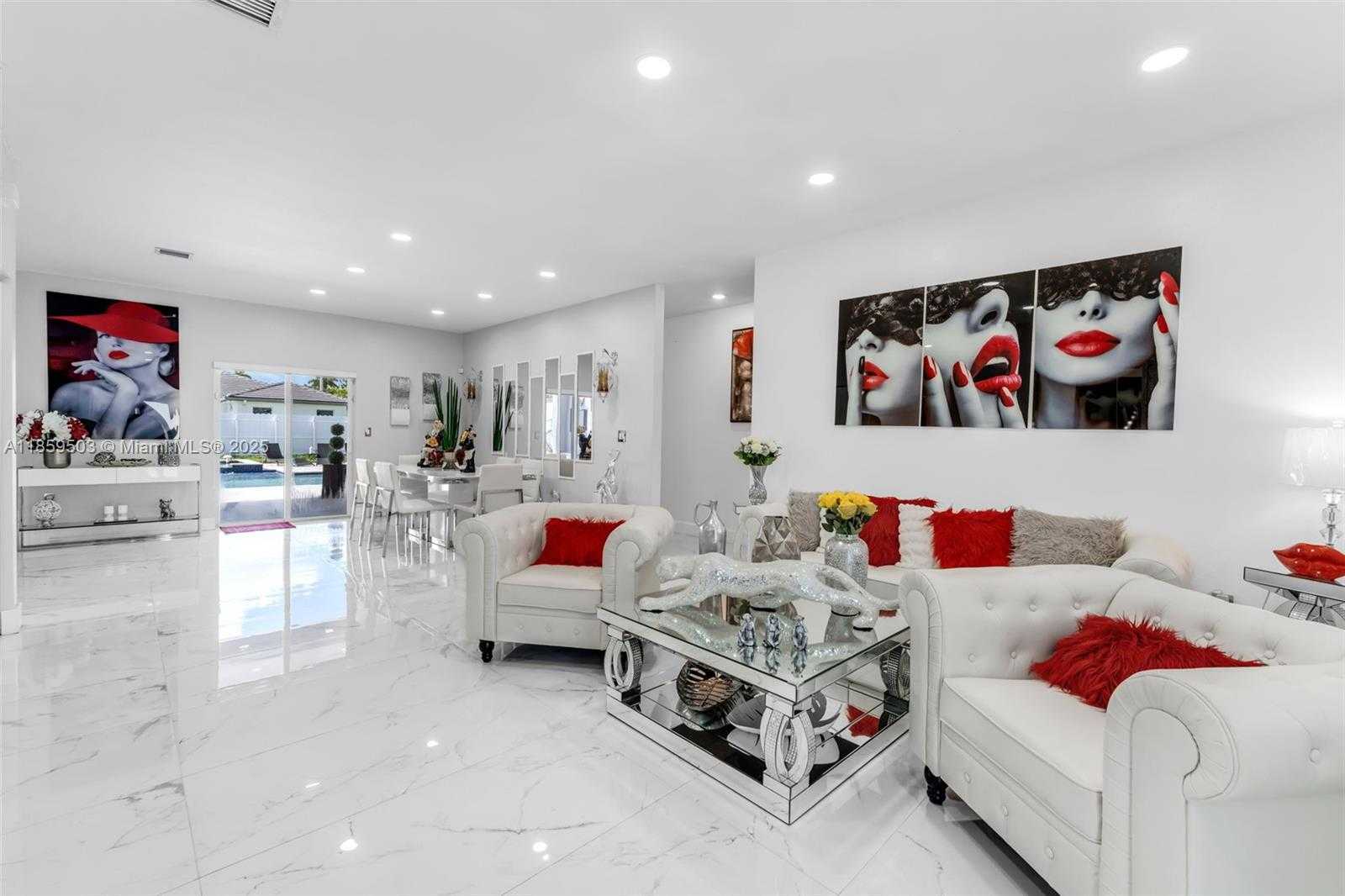 Small Image of 16916 SOUTH WEST 291ST ST, Homestead Number 4