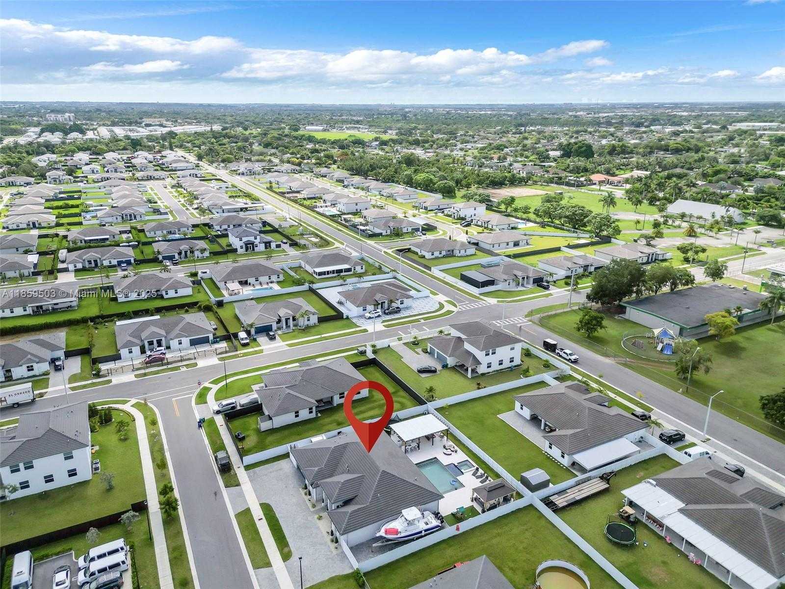 Small Image of 16916 SOUTH WEST 291ST ST, Homestead Number 50