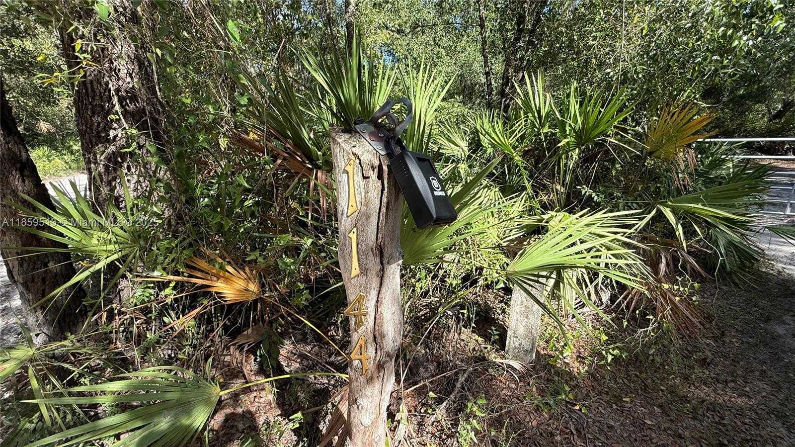 Small Image of 1144 NORTH WEST PEACE POINTE DR, Other City - In The State Of Florida Number 50
