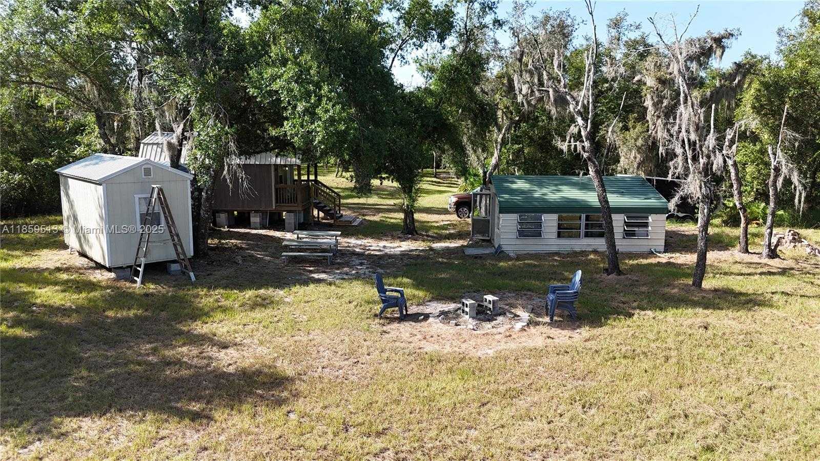 Small Image of 1144 NORTH WEST PEACE POINTE DR, Other City - In The State Of Florida Number 7