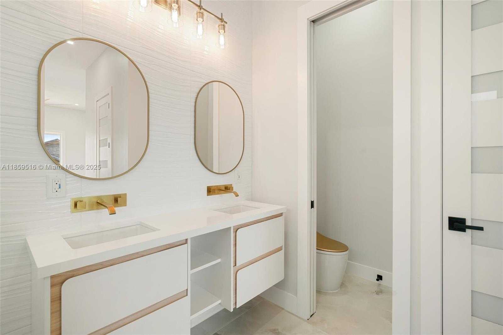 Small Image of 862 CARDINAL LN, Key Largo Number 18