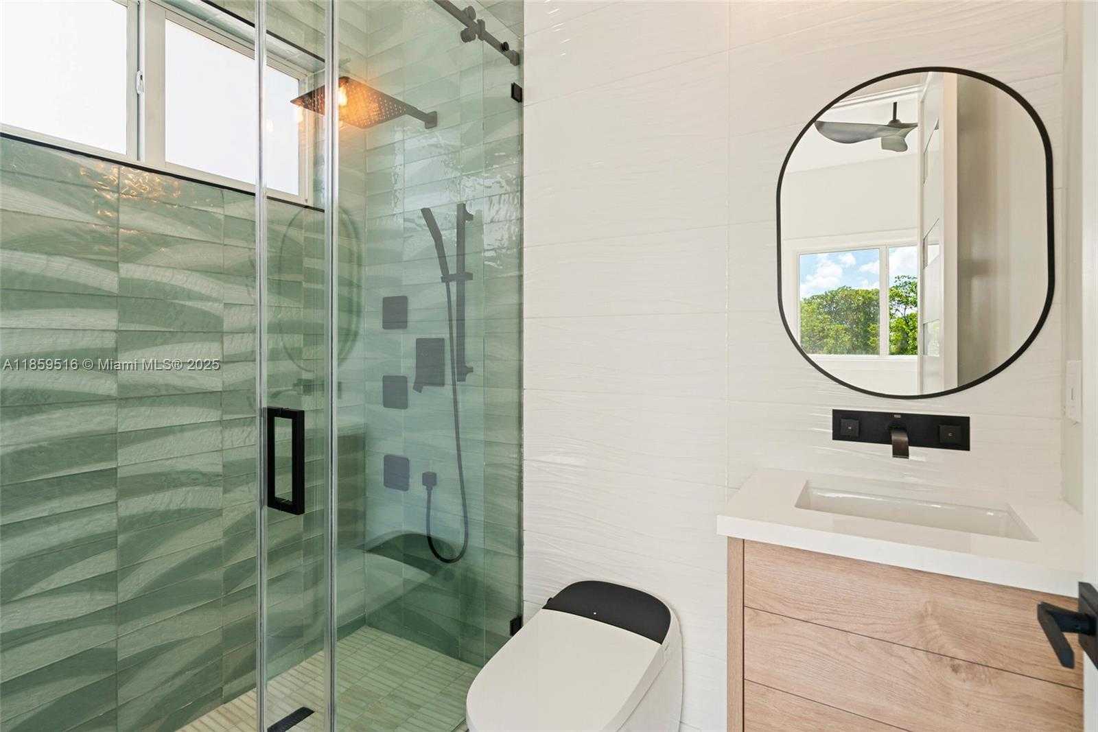 Small Image of 862 CARDINAL LN, Key Largo Number 25