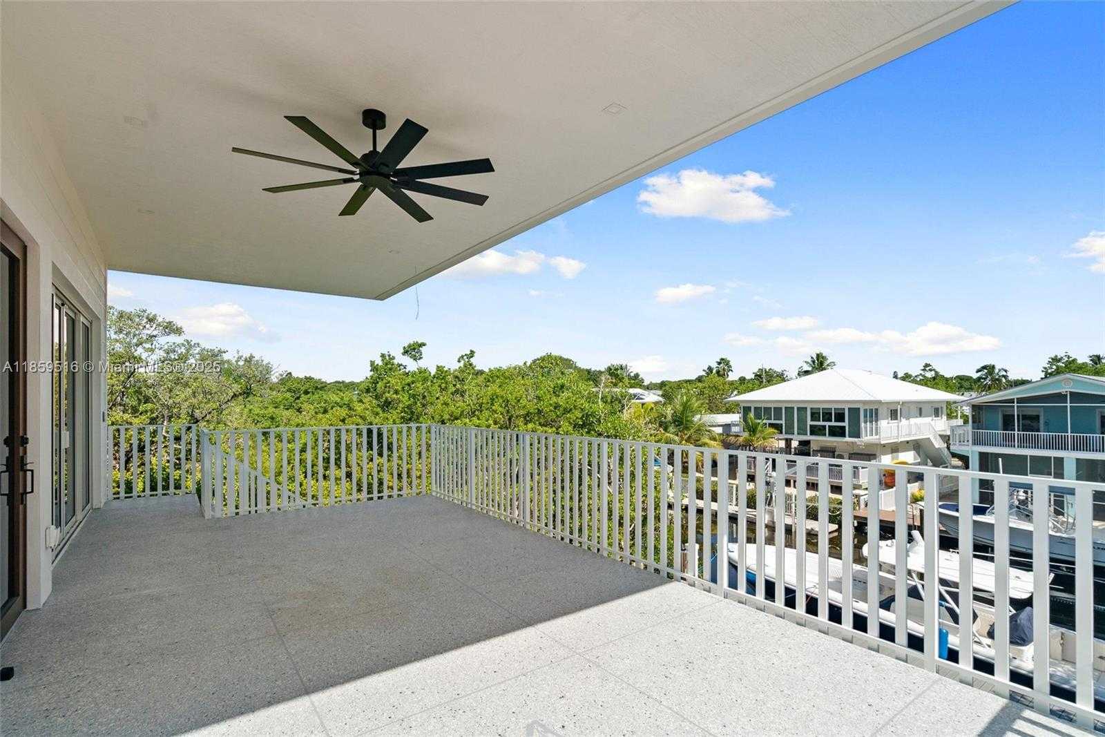 Small Image of 862 CARDINAL LN, Key Largo Number 27
