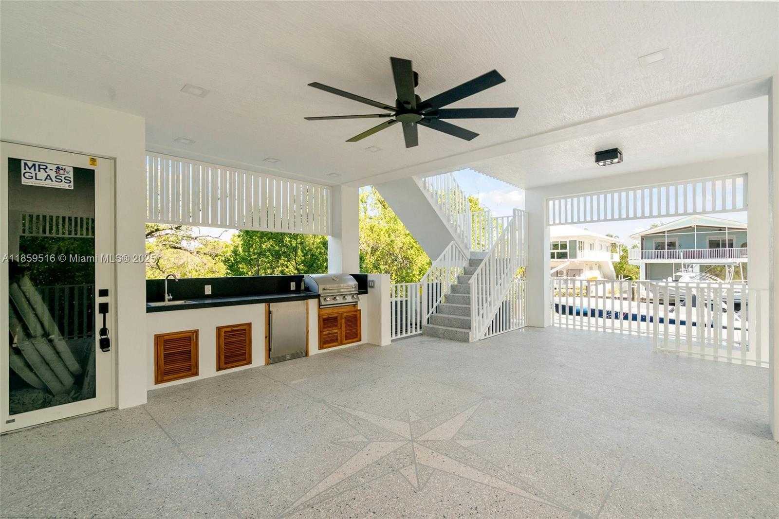 Small Image of 862 CARDINAL LN, Key Largo Number 33