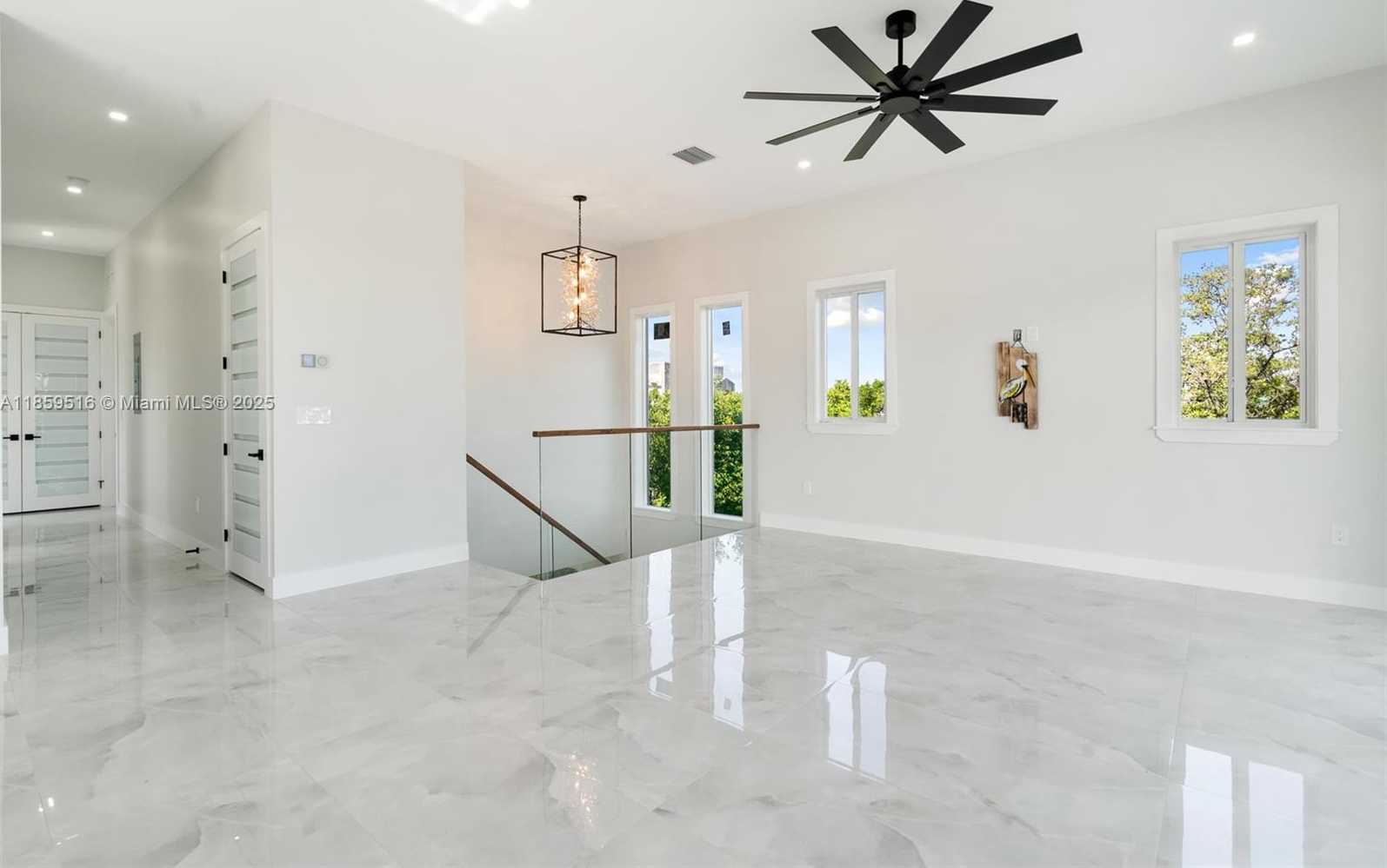 Small Image of 862 CARDINAL LN, Key Largo Number 9