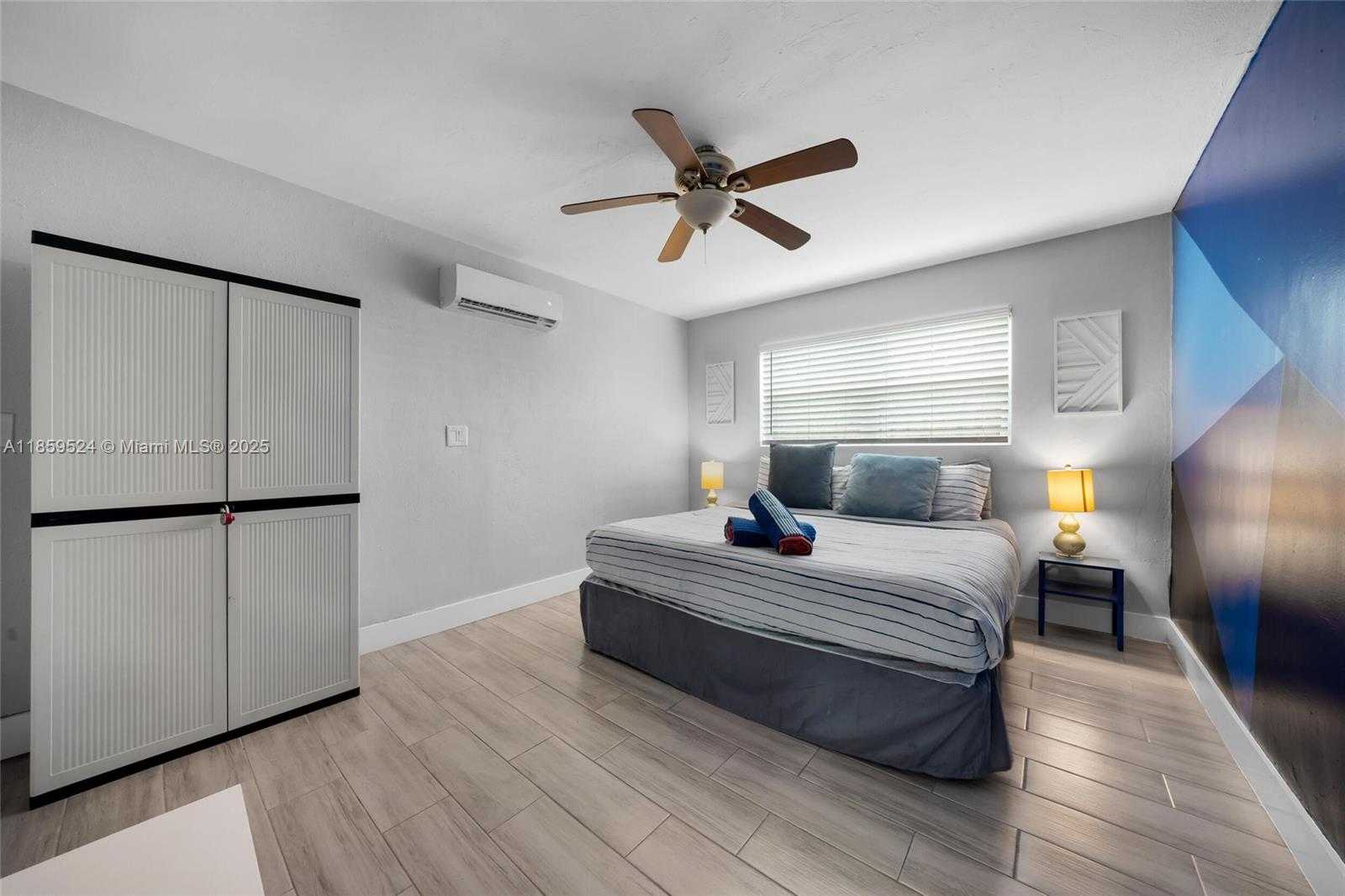Small Image of 817 SOUTH WEST 12TH ST, Fort Lauderdale Number 13