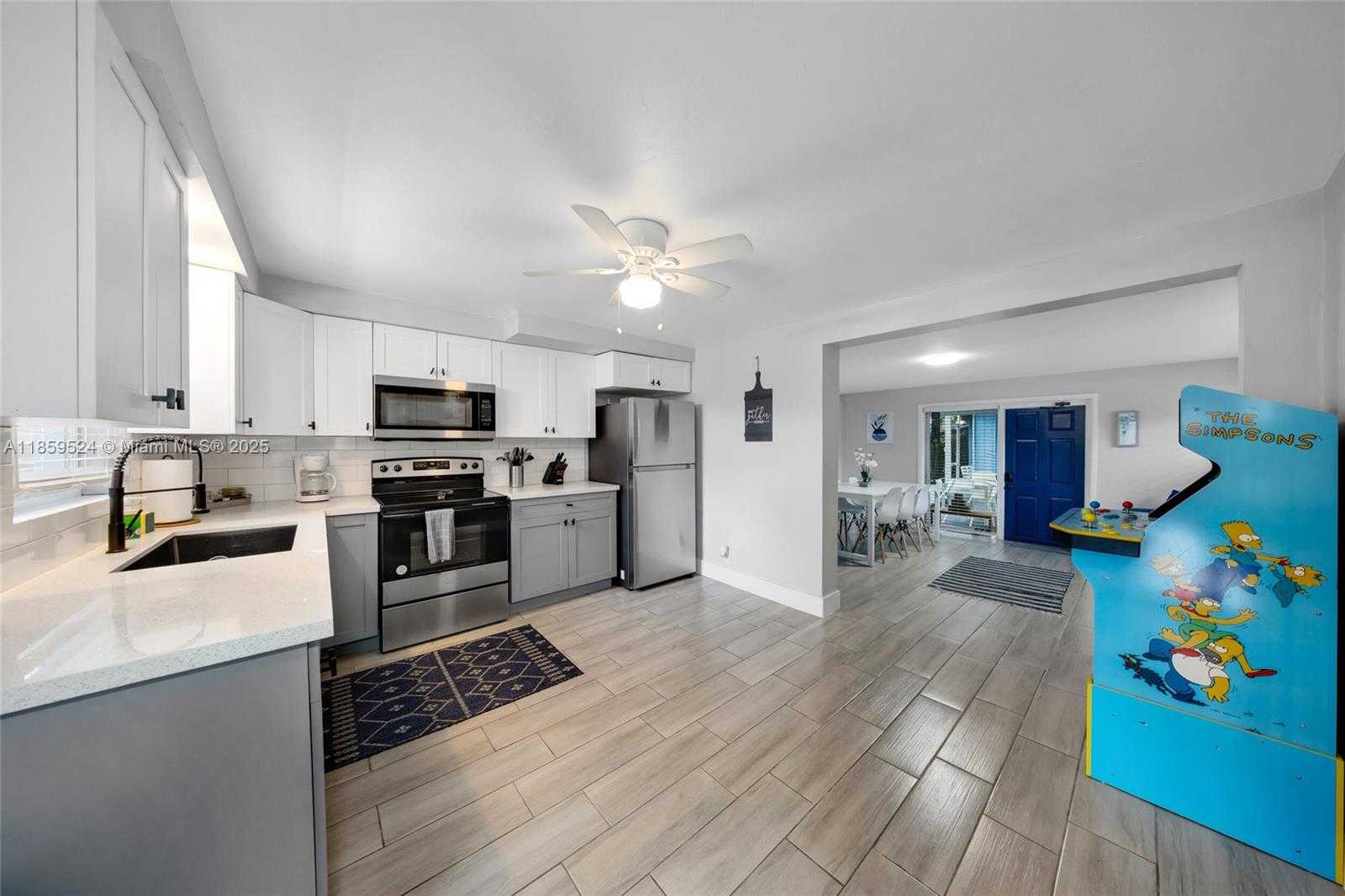 Small Image of 817 SOUTH WEST 12TH ST, Fort Lauderdale Number 16