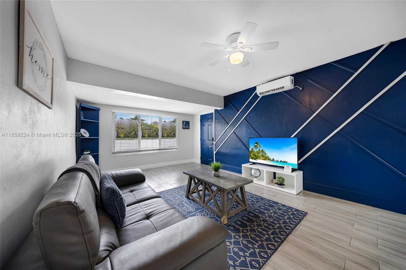 Small Image of 817 SOUTH WEST 12TH ST, Fort Lauderdale Number 2