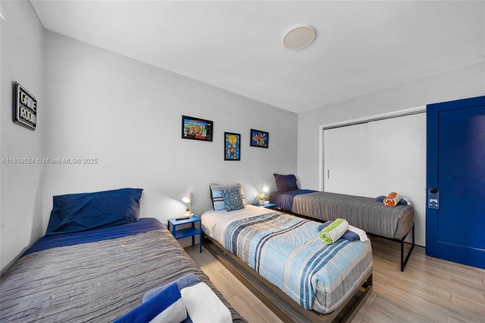 Small Image of 817 SOUTH WEST 12TH ST, Fort Lauderdale Number 23