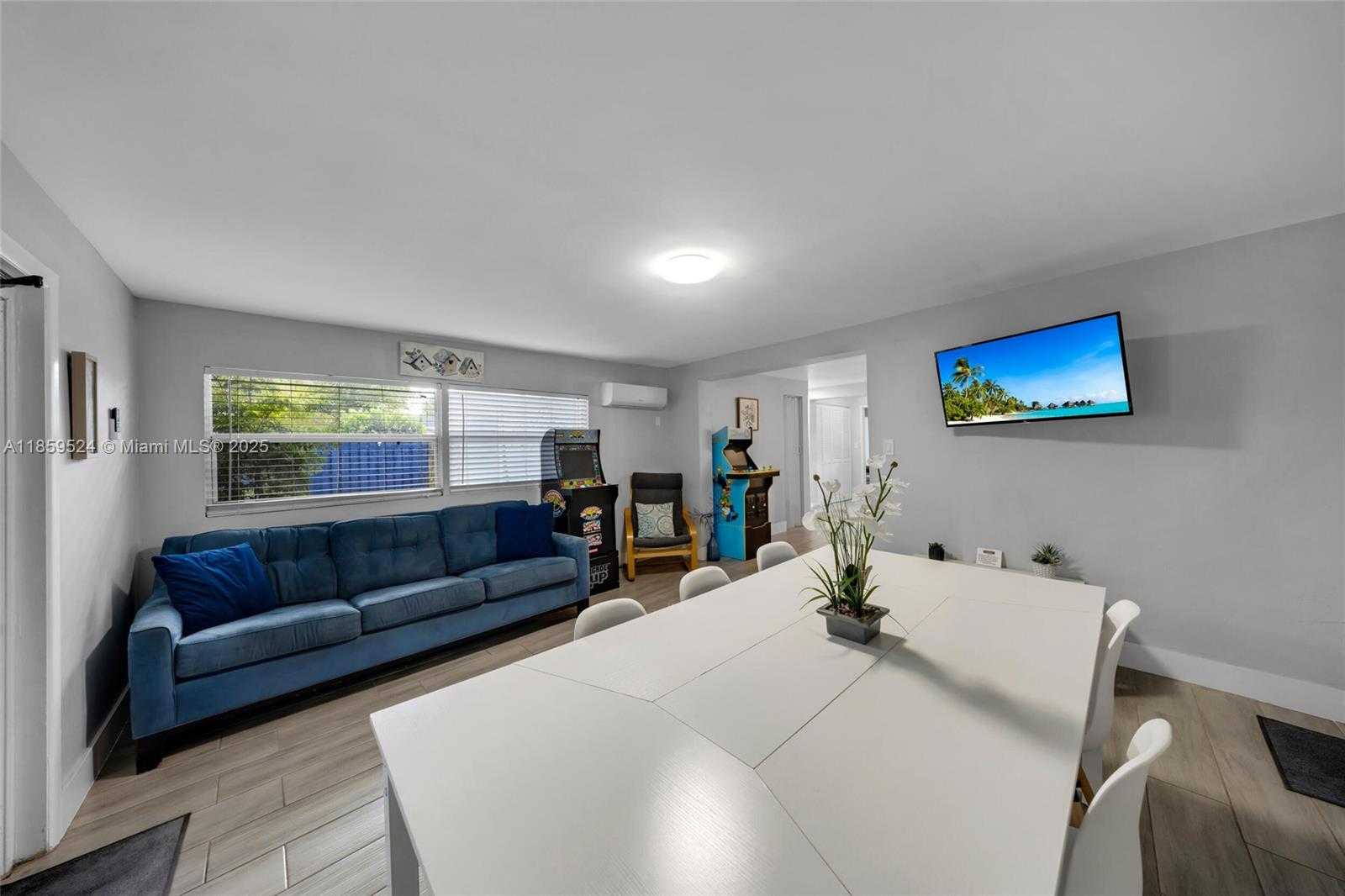 Small Image of 817 SOUTH WEST 12TH ST, Fort Lauderdale Number 9