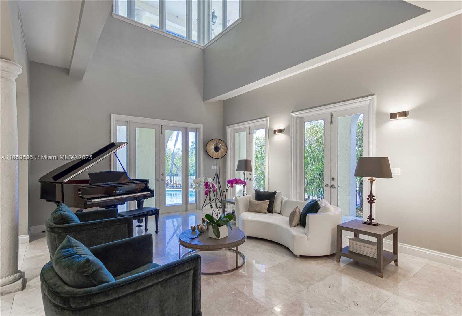 Small Image of 13681 DEERING BAY DR, Coral Gables Number 4