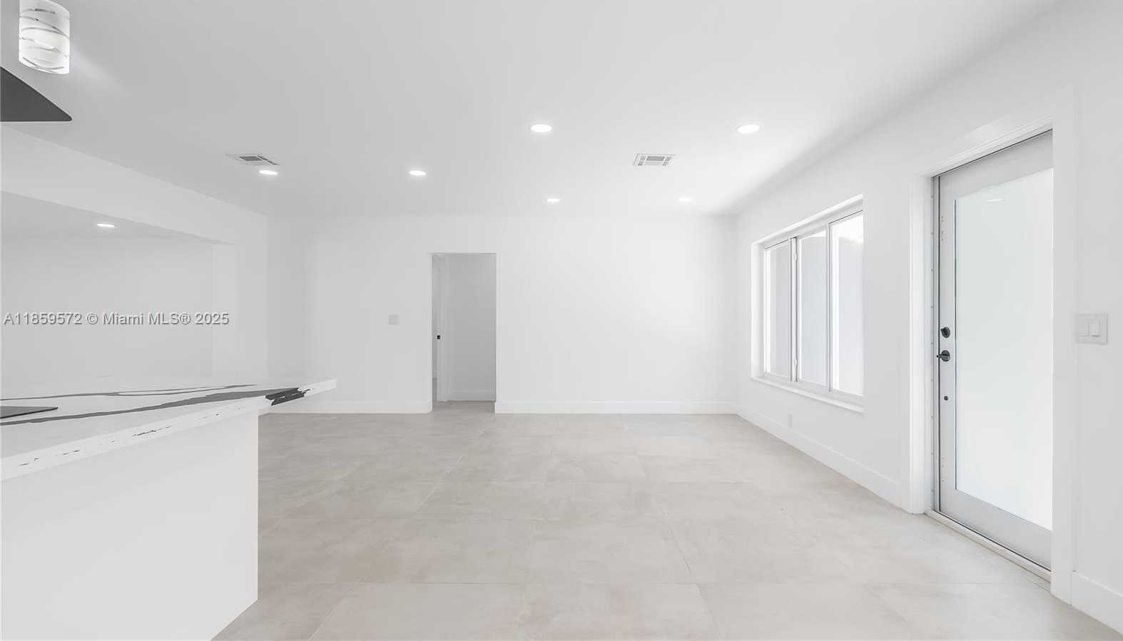 Small Image of 1611 NORTH EAST 40TH PL, Oakland Park Number 10