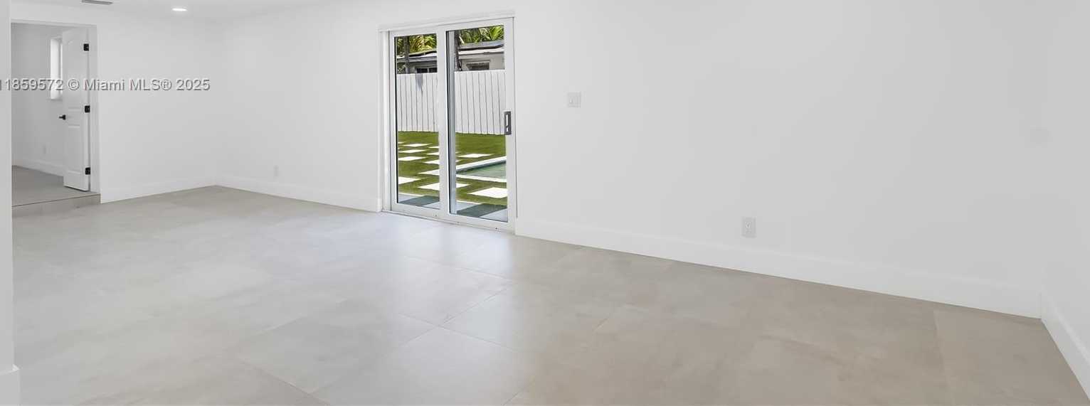 Small Image of 1611 NORTH EAST 40TH PL, Oakland Park Number 11