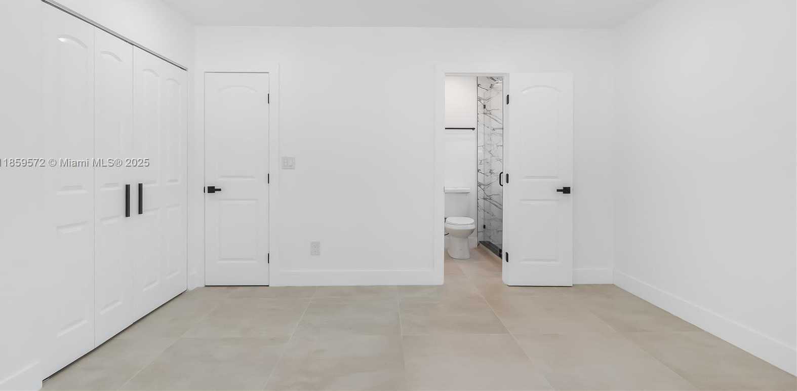Small Image of 1611 NORTH EAST 40TH PL, Oakland Park Number 13