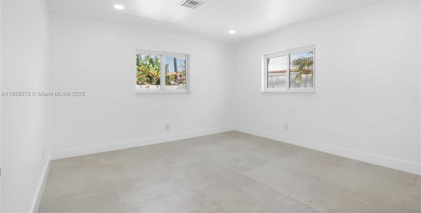 Small Image of 1611 NORTH EAST 40TH PL, Oakland Park Number 19