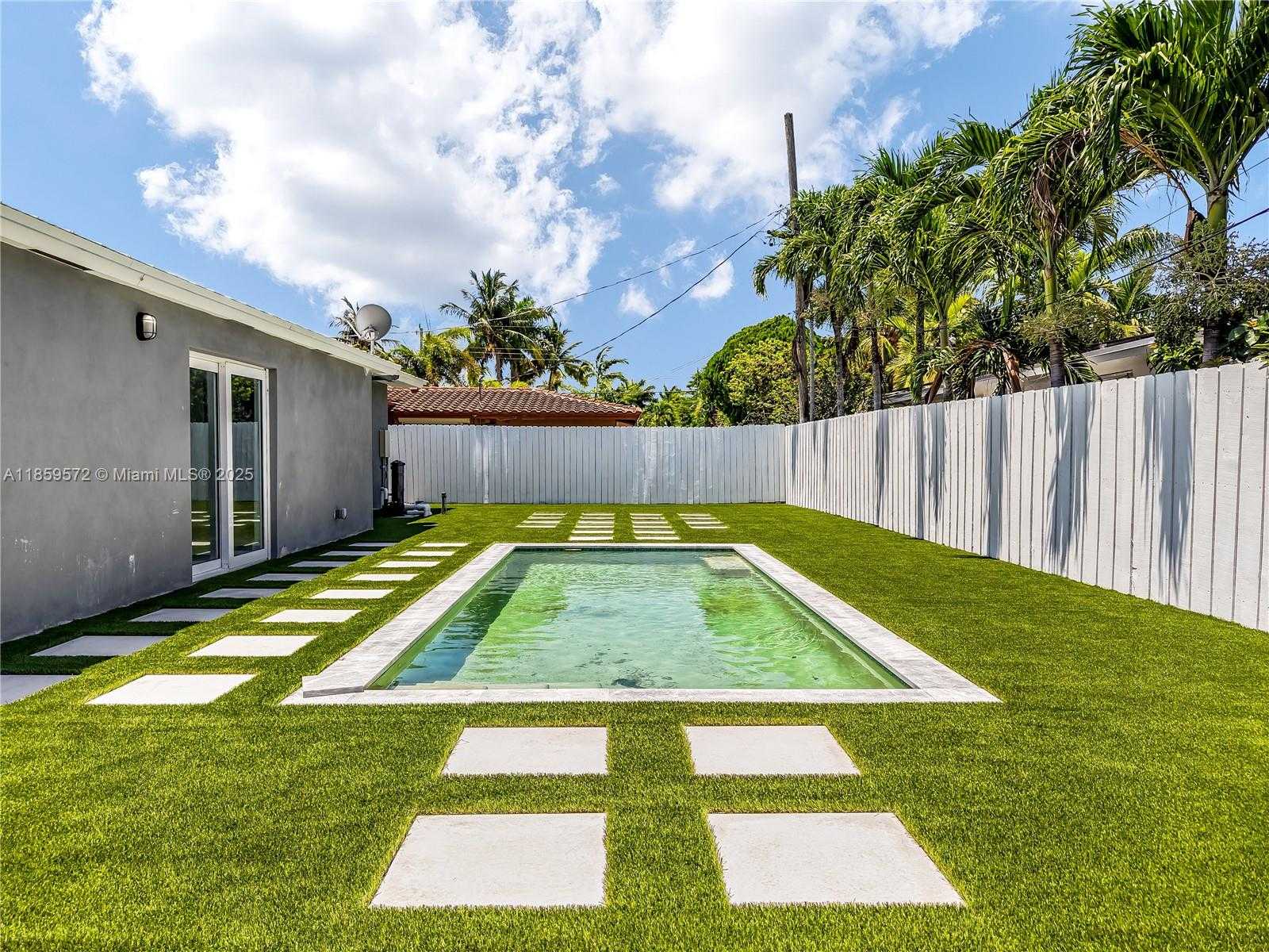 Small Image of 1611 NORTH EAST 40TH PL, Oakland Park Number 28