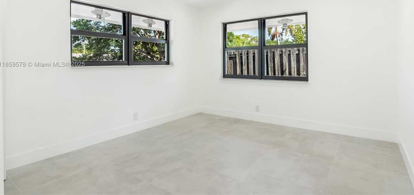 Small Image of 2417 NORTH EAST 18TH AVE, Wilton Manors Number 22
