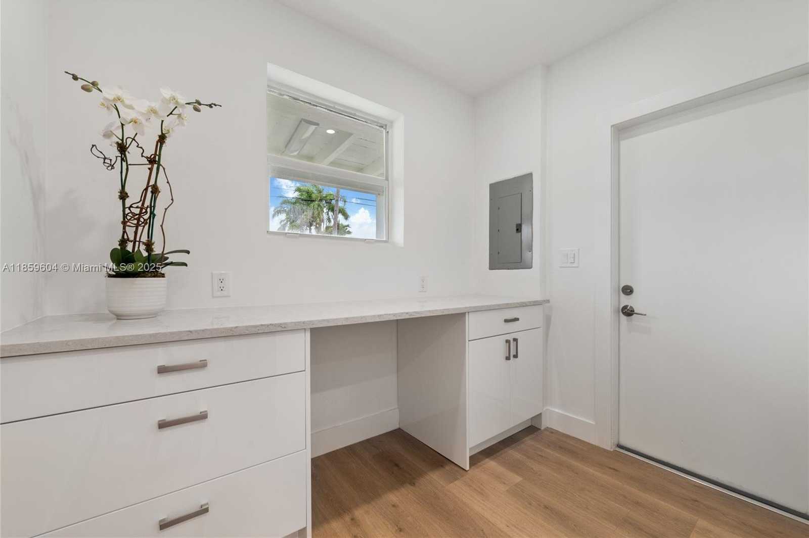Small Image of 2811 SOUTH WEST 65TH AVE, Miami Number 8