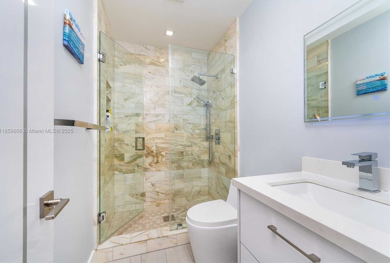 Small Image of 6704 CROOKED PALM TER, Miami Lakes Number 19