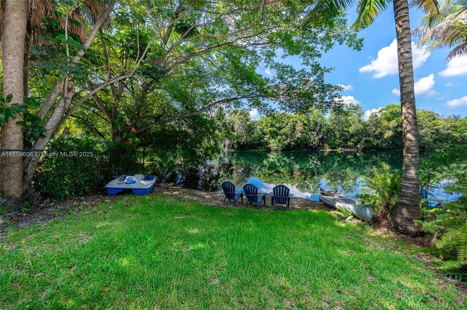 Small Image of 6704 CROOKED PALM TER, Miami Lakes Number 39