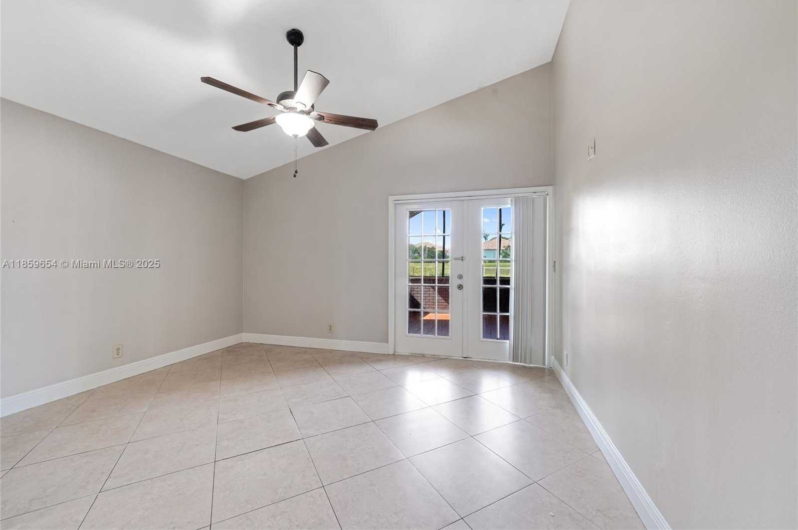 Small Image of 3887 NORTH WEST 7TH PL, Deerfield Beach Number 12