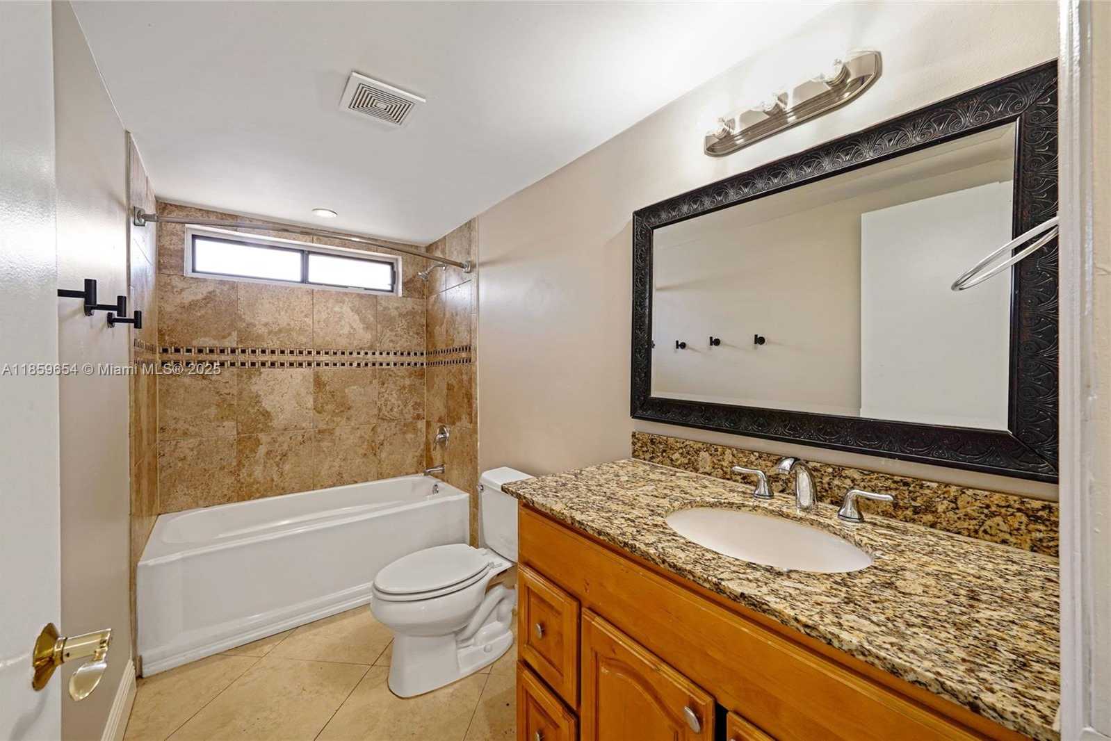 Small Image of 3887 NORTH WEST 7TH PL, Deerfield Beach Number 21