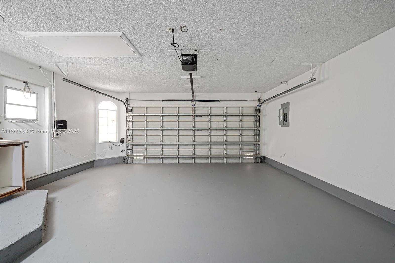 Small Image of 3887 NORTH WEST 7TH PL, Deerfield Beach Number 24