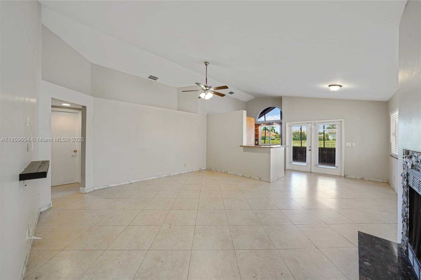 Small Image of 3887 NORTH WEST 7TH PL, Deerfield Beach Number 6